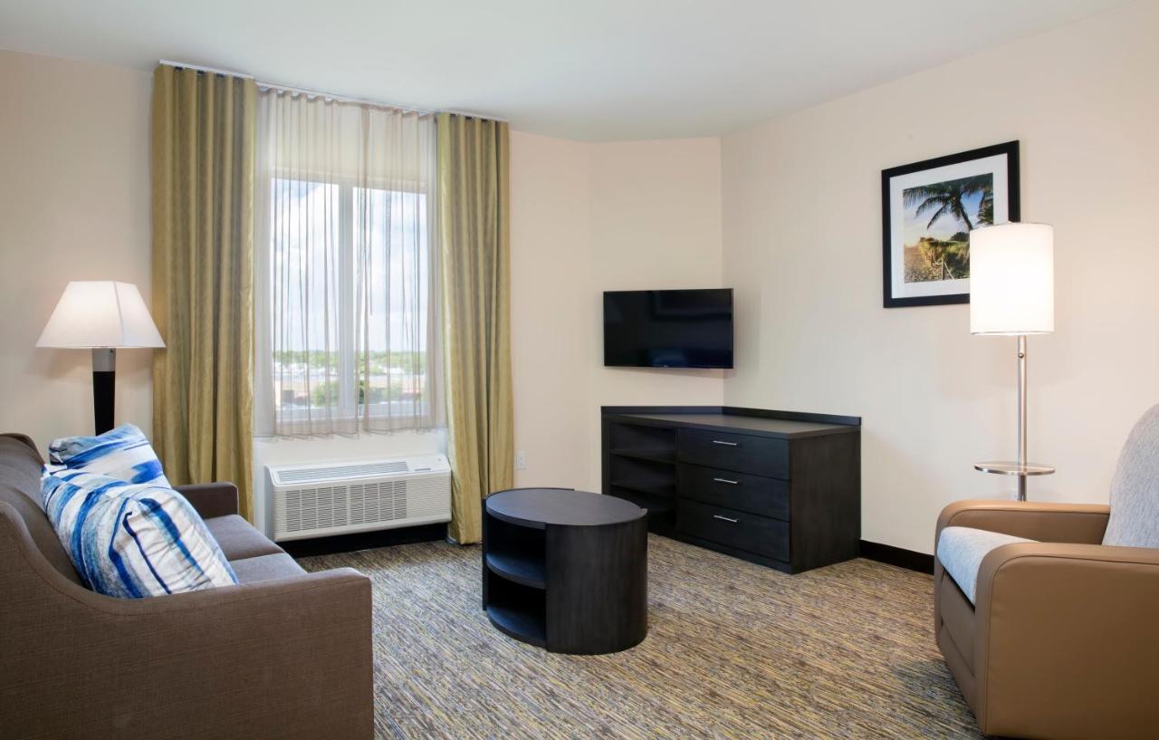 Candlewood Suites - Miami Exec Airport - Kendall By Ihg Country Walk Zewnętrze zdjęcie