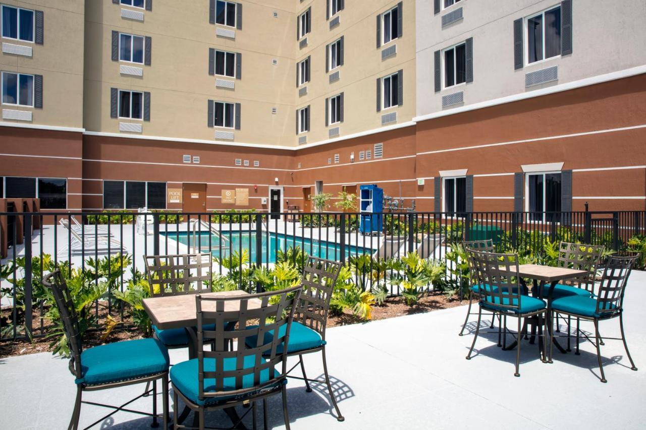 Candlewood Suites - Miami Exec Airport - Kendall By Ihg Country Walk Zewnętrze zdjęcie